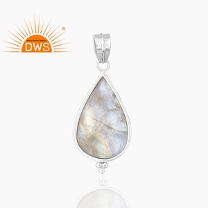 ผู้จัดจำหน่ายเครื่องประดับจี้พลอยโกเมนแดงคลาสสิกและมูนสโตนสีรุ้ง เงินแท้ 925 สำหรับผู้หญิง ดีไซน์เนอร์ - Product Image 2