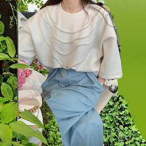 T-shirt pour femme en toile respirante, coupe classique, design tendance, nouvelle collection été, vente en gros pour boutiques - Product Image 2