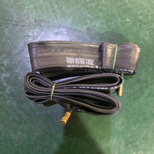 Cámara de aire de caucho butílico de alta calidad para <span class=keywords><strong>bicicleta</strong></span>, 26*1.50/26*1.75/26*1.95/26*2.125/26*2.1/26*2.4, 20/22/24/26/27.5/<span class=keywords><strong>29</strong></span> pulgadas - Product Image 3