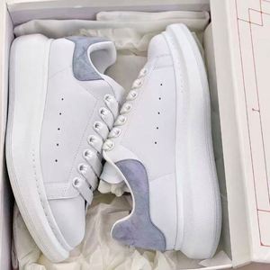 Luxury Designer Sneakers for Men and Women Walking Shoes Fashion High Quality Outdoor Breathable Casual Shoes - Product Image 5