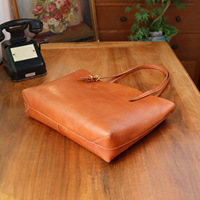 Sac fourre-tout en cuir pleine fleur tanné végétal rétro personnalisé, grande capacité, sac à bandoulière unisexe, sac en cuir véritable polyvalent