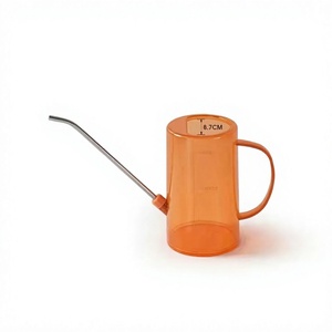 Arrosoir transparent 1L avec long bec pour l'entretien des plantes d'intérieur et d'extérieur - Product Image 5