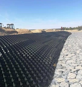 <span class=keywords><strong>Stabilisateur</strong></span> de <span class=keywords><strong>gravier</strong></span> de route HDPE prix usine grille géocellule en nid d'abeille pour la protection des pentes et l'allée géocellules de haute qualité - Product Image 6