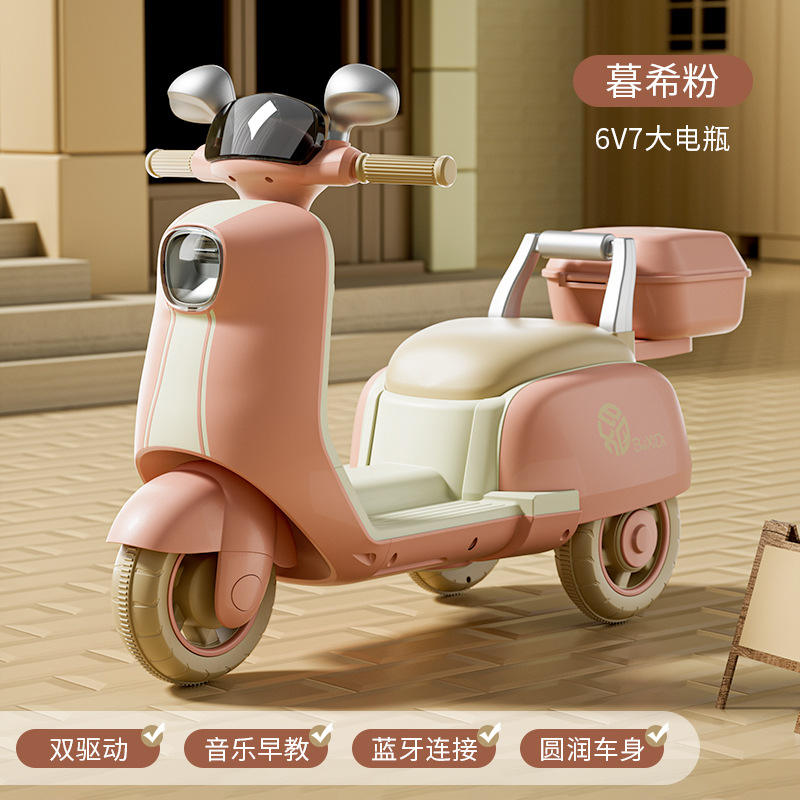 Blanc ivoire, double motorisation, batterie longue durée.