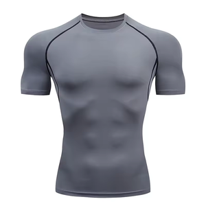 Camiseta deportiva de compresión de alta calidad para hombre, de secado rápido, transpirable, de manga corta, para correr y gimnasio. - Product Image 5