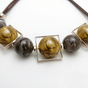 Geometric Imitation Pearl <b>Statement</b> <b>Necklace</b> Women's Gold Plated Alloy Chain Square Bezel Setting Everyday Wear - Product Image 5