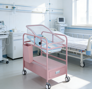 Lettino Ospedaliero per Neonati HOCHEY MEDICAL in Materiale ABS, Facilmente Spostabile, con Ruote - Product Image 1