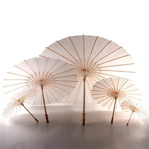 Parapluie en papier huilé blanc vintage en bois pour décorations de plafond, accessoire de danse pour femmes, mariage, fête, Noël, maison, et pour photos DIY - Product Image 1