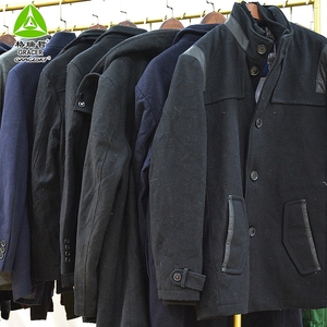 Meilleure Qualité Vêtements d'Occasion Hommes par Balle Vêtements d'Hiver Usagés Mélangés en Balles Vente en Gros Vêtements Usagés - Product Image 3