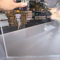 Plaque en acrylique de qualité supérieure haute clarté 2mm 4mm 5mm 100% MMA vierge personnalisable légère pour découpe et polissage