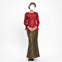 Set Baju Kurung Muslim Wanita Satin dengan Kancing Berhias Rhinestone, Rok Batik Model Duyung, Pakaian Islami Malaysia, ODM OEM Grosir Kustom
