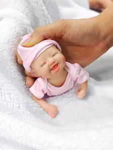 8 Zoll lebensechte Neugeborene Baby Ganzkörper Silikon Reborn Baby puppe Süße Mini puppen Schöne lächelnde Gesicht Kleinkind Bebe Puppe - Product Image 5