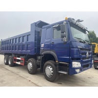 Camion à benne basculante Sinotruk 8*4 d'occasion, 371/380 CV, 12 roues, capacité de charge de 40 tonnes, pour mines et travaux d'ingénierie