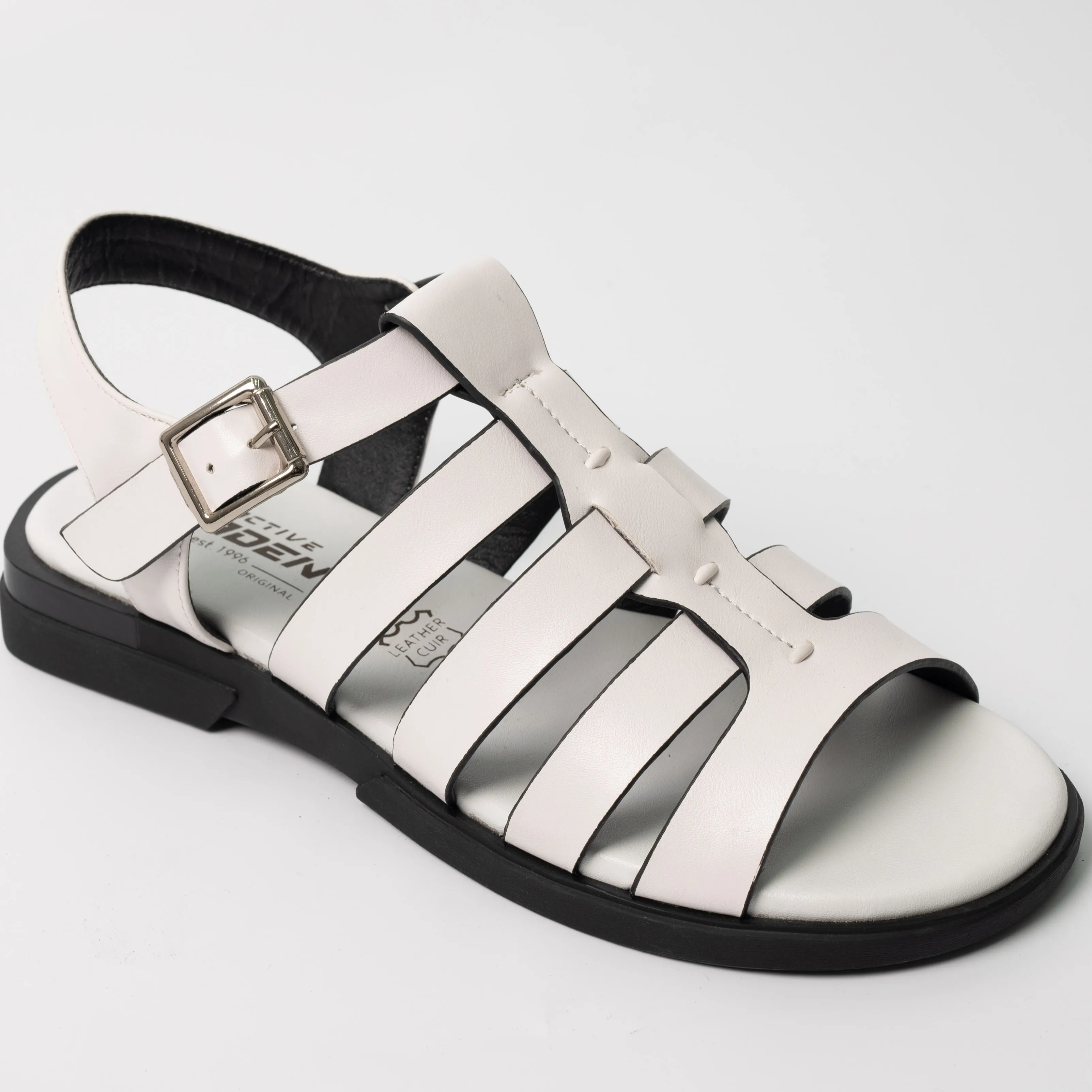 China Yzy sandálias romanas femininas verão 2024 novos sapatos femininos de dedo plano oco tecido fada Mary Jane