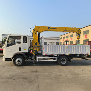 Grue de camion Baowo 6,3 tonnes hydraulique avec rotation à 360 degrés pour levage et transport - Product Image 1