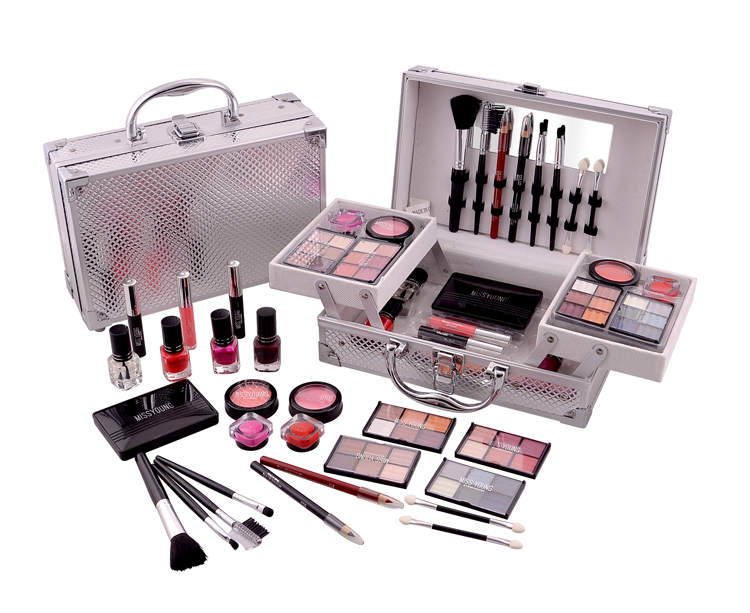 Miss Young Großhandel Make-up Set Kosmetik Kit Lidschatten Lippenstift Augenbrauen stift Lip gloss Pinsel Puder quaste Make-up Frauen Mädchen