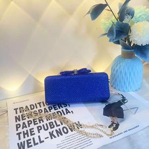 Bolso de mano con lazo de diamantes de imitación para mujer, estuche rígido, cartera de noche, bolso de mano con cristales y diamantes para boda, <span class=keywords><strong>fiesta</strong></span> de graduación - Product Image 2