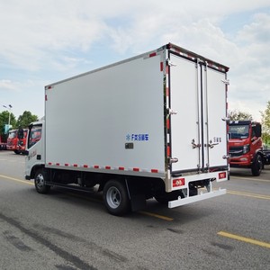 Foton Oling 4.2m a utilisé le carburant diesel <span class=keywords><strong>véhicule</strong></span> frigorifié d'isolation 1-5 tonnes de capacité Euro 6 Euro 5 déchets de transport médical - Product Image 4