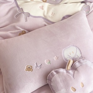 Copripiumino ricamato imbottito imbottito da 230g con toppa a cartone animato pieno opaco in stile viola lenzuola da letto Set da quattro pezzi <span class=keywords><strong>per</strong></span> bambini - Product Image 6