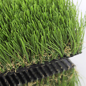 Tapis de gazon artificiel en plastique, pelouse synthétique pour extérieur, décoration de jardin, haute densité, imperméable, résistant au feu - Product Image 1