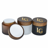 Pot en verre ambré mat écologique de 15g, 30g, 50g, 100g, 150g, 200g avec bouchon à vis en bois de noyer ou bambou pour crème cosmétique visage