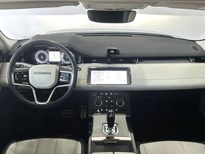 Auto Usado <span class=keywords><strong>Land</strong></span> <span class=keywords><strong>Rover</strong></span> Range <span class=keywords><strong>Rover</strong></span> <span class=keywords><strong>Evoque</strong></span> 2023 1.5T PHEV 8AT SUV LHD Premium <span class=keywords><strong>de</strong></span> Lujo con Techo Panorámico en Excelente Estado - Product Image 3
