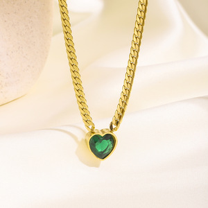 Collar con Colgante de Corazón de Bambú Deportivo Dorado para Mujer, con Circonita Blanca y Perla, Venta al por Mayor Transfronteriza Europa Estados Unidos - Product Image 2