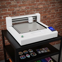 Cortadora Digital de Cama Plana con Alta Precisión de ±0.15mm, Máquina de Corte de Etiquetas en Hoja con Mesa de Succión al Vacío
