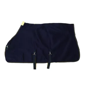 Vendita di fabbrica coperta equestre foglio caldo invernale per cavallo personalizza tappeto da equitazione di qualità Premium tappeti equini