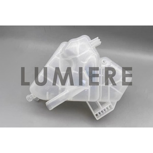 Réservoir d'expansion de liquide de refroidissement pour <span class=keywords><strong>Ford</strong></span> Ecosport <span class=keywords><strong>Fiesta</strong></span> 1513111 8V21-8K218-AB Cap 1301104 3M5H-8100-AD - Product Image 4
