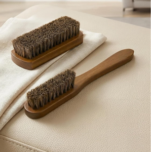 Set di Spazzole <span class=keywords><strong>per</strong></span> Pulizia di Pelle e Tappezzeria, con Setole in Crine di Cavallo <span class=keywords><strong>per</strong></span> <span class=keywords><strong>Pulire</strong></span> <span class=keywords><strong>Sedili</strong></span> <span class=keywords><strong>Auto</strong></span> e Divani in Pelle, <span class=keywords><strong>per</strong></span> Interni e Mobili - Product Image 6