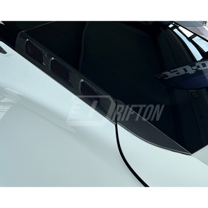 Rejillas de ventilación laterales del motor trasero de fibra de carbono seca DRIFTON para Lotus Emira V6 - Product Image 4