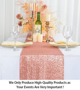 Nappe ronde élégante ornée de paillettes pour les fêtes de mariage nordiques et les célébrations de Noël - Product Image 3