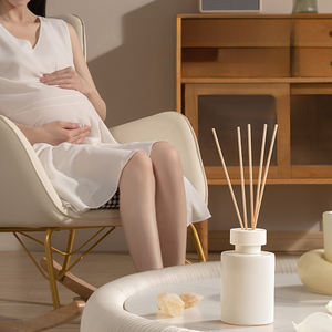 Aikun - Perfume de Aceites Esenciales Artesanal, Ecológico, Sin BPA, Sin Alcohol, de Larga Duración, 120 ml, para Interiores del Hogar - Product Image 1