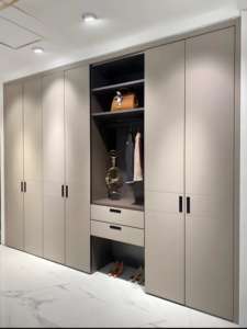 Armario de dormitorio personalizado moderno por puerta de madera maciza de fábrica portátil y ajustable para uso en muebles para el hogar - Product Image 4