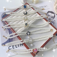 Collier élégant et luxueux en résine florale pour animaux de compagnie, pour chats et chiens, avec collier réglable et confortable