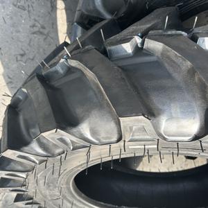 Neumáticos antienvejecimiento para tractor agrícola/neumáticos para tractor 13,6-20 - Product Image 3
