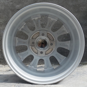 Roue de voiture de 14 pouces adaptée aux Hyundai Accent, Chevrolet Sail, Volkswagen Jetta - Product Image 3