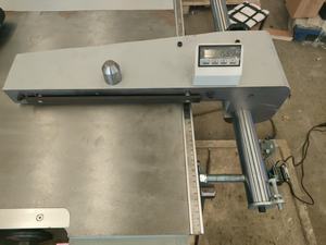 Sistema di Visualizzazione Digitale con Righello Magnetico per Sega a Pannelli |   Migliora la precisione di taglio ed l'efficienza - Product Image 2