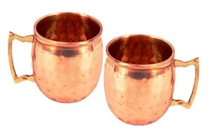 Taza de Cobre Hecha a Mano de la Mejor Calidad con Asa de Latón para Cócteles Moscow Mule, Cerveza y Bebidas Frías Disponible para la Venta - Product Image 3