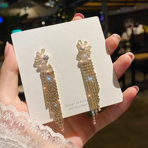 Di modo Semplice Monili Delle Donne Del Partito Del Fiore di Girasole A Forma di Ventaglio Lunga di Cristallo Della Nappa Orecchini di Zircone - Product Image 6