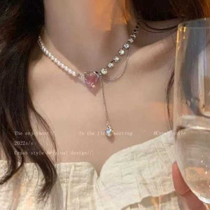 Vendita calda Boho di lusso minimalista a strati collane per ragazze scatola catena con chiave di perla in lega di tendenza moda all'ingrosso - Product Image 1