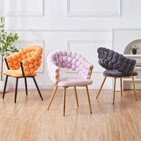 Chaise de salle à manger en velours rose de luxe en gros d'usine, chaise de loisirs, chaise de coiffeuse avec pieds dorés pour chambre à coucher, salon