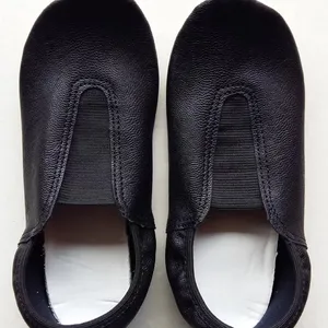 Schwarze Ballett-Tanz schuhe aus echtem Leder Weiche Jazz-Hausschuhe aus echtem Leder Turnschuhe Ziegenleder Slip-on-Gummis ohle