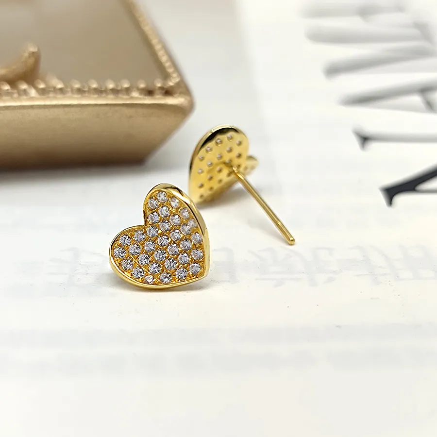 VE0270 Heart Zircon Micro Paved Safety Pin Stud Minimalist Earrings 18k Gold for Women Oro 18k Original