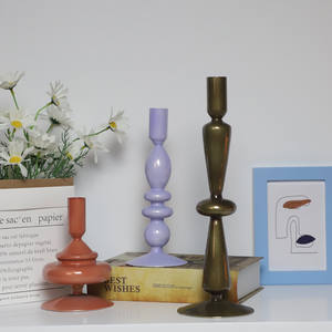 Décoration de noël grande décoration de noël ornements bougies avec des bougeoirs de cylindre de verre de cristaux - Product Image 1