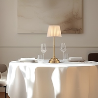 Lampe de table LED sans fil rechargeable de luxe avec abat-jour en tissu à commande tactile pour fêtes et mariages