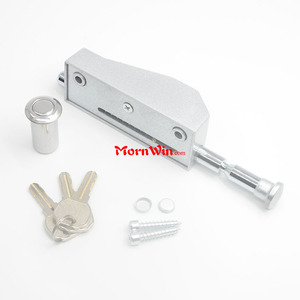 Chiavistello <span class=keywords><strong>per</strong></span> <span class=keywords><strong>porta</strong></span> girevole chiavistello di rotazione chiusura chiusura a molla in lega di zinco <span class=keywords><strong>serratura</strong></span> <span class=keywords><strong>per</strong></span> porte finestre in vetro finestre - Product Image 4