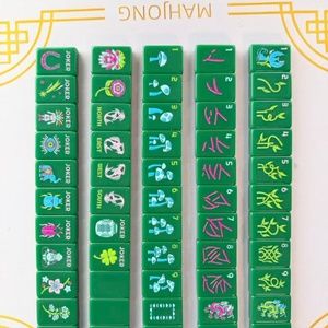 Juego de Mahjong Americano de Lujo, Serie Emerald Lucky de Alta Calidad, Fichas Acrílicas Portátiles para Entretenimiento de Adultos, para 4 Personas - Product Image 4