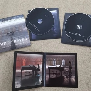Nick Cave Idiot Prayer: Nick Cave Alone at Alexandra Palace CD. Un album dal vivo per pianoforte di Nick Cave. - Product Image 4